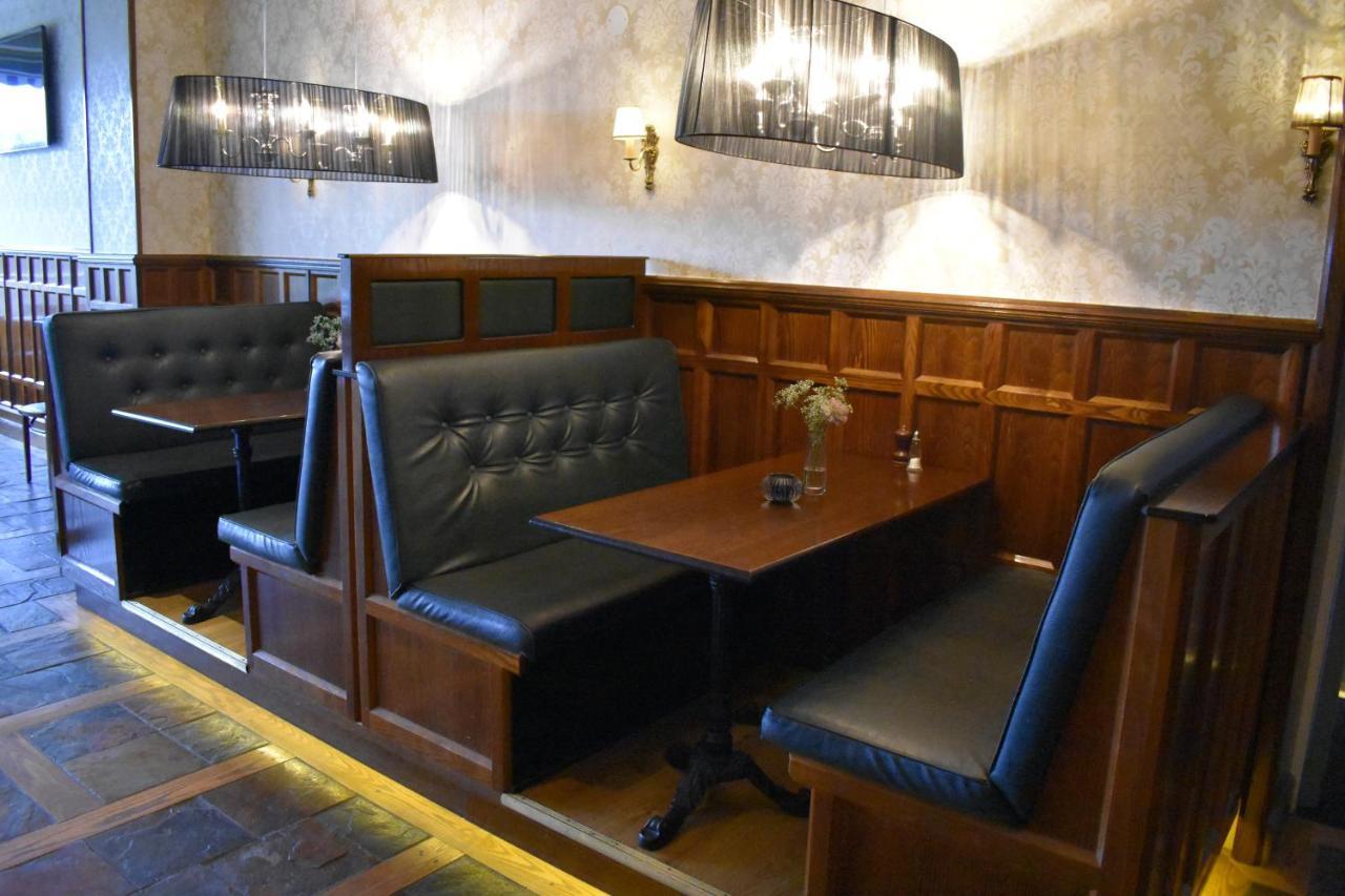 First Hotel Bengtsfors Bagian luar foto