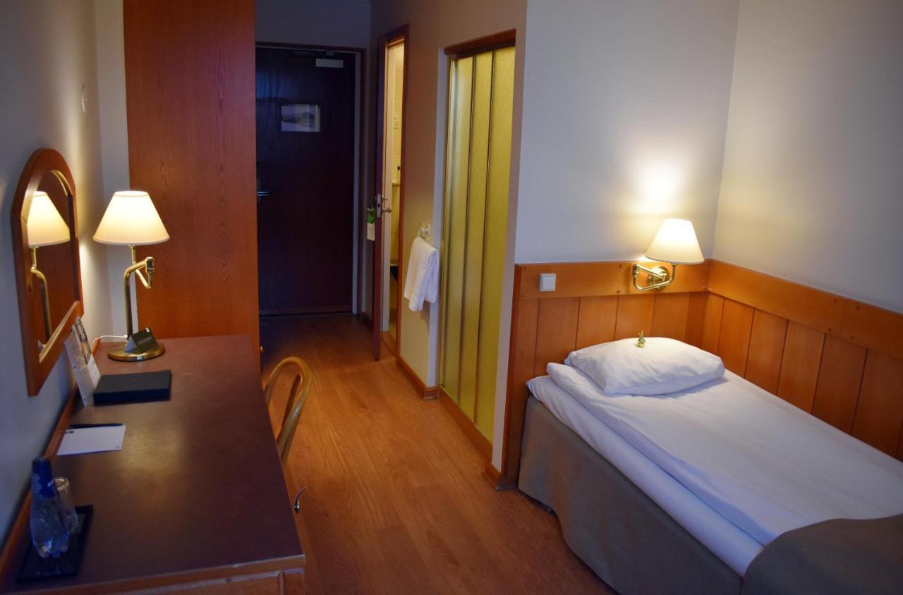 First Hotel Bengtsfors Bagian luar foto