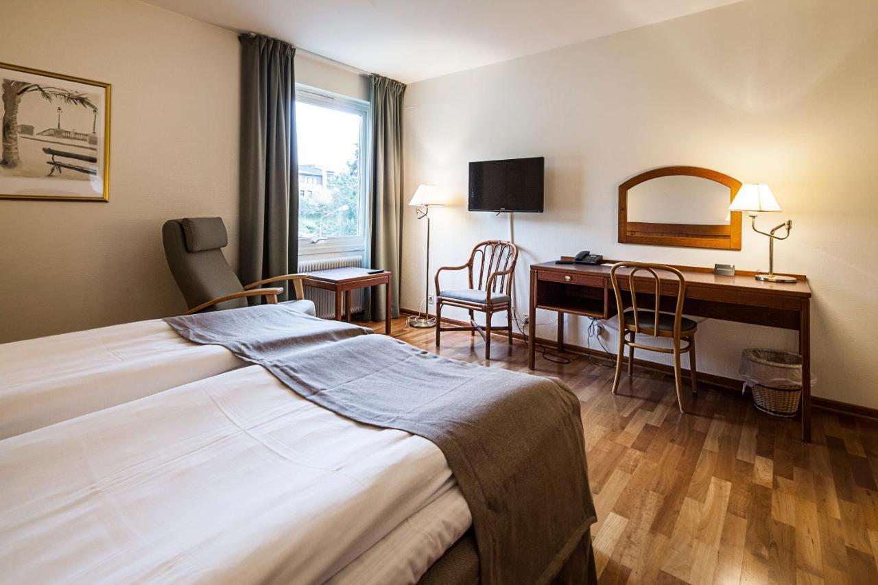 First Hotel Bengtsfors Bagian luar foto