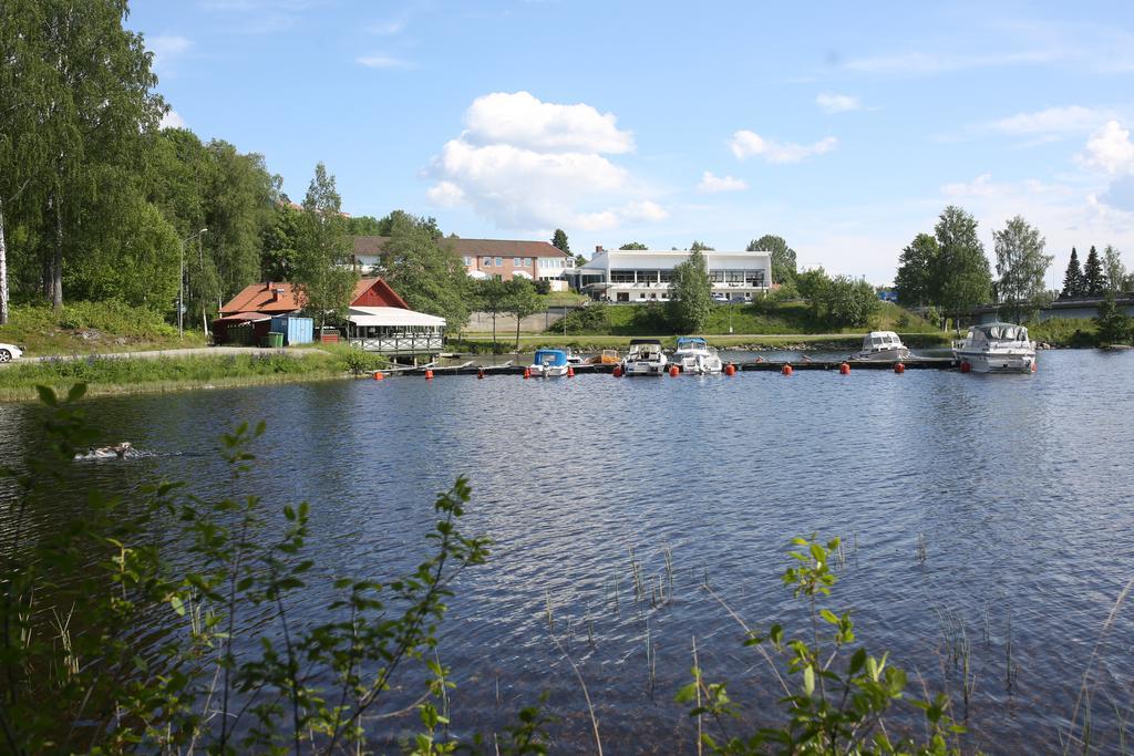 First Hotel Bengtsfors Bagian luar foto